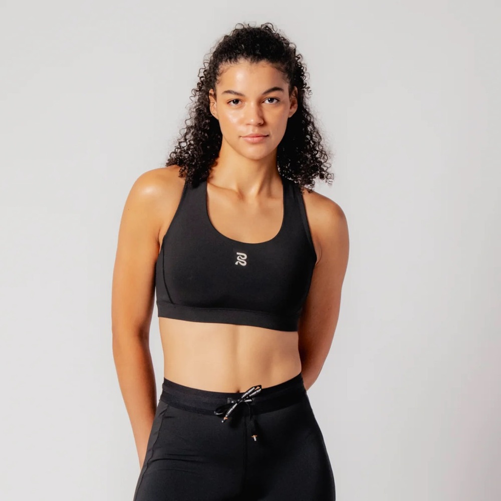 STAMINA™ SCOOP NECK RUN BRA - BLACK size medium
